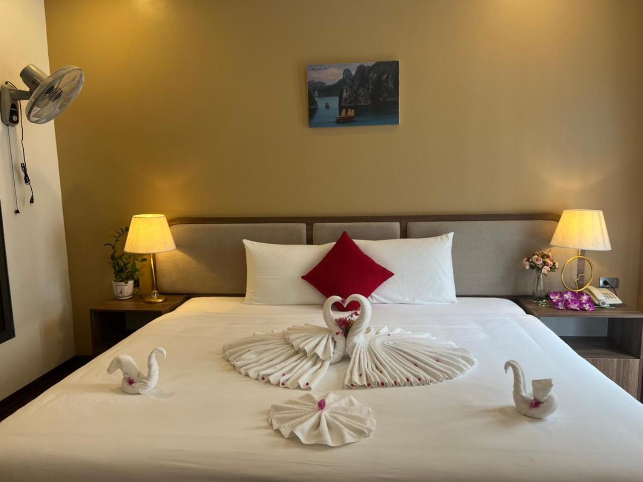 Lantana Ha Long Hotel E409 Sunplaza Pho Di Bo, Bai Chay, Халонг Екстер'єр фото